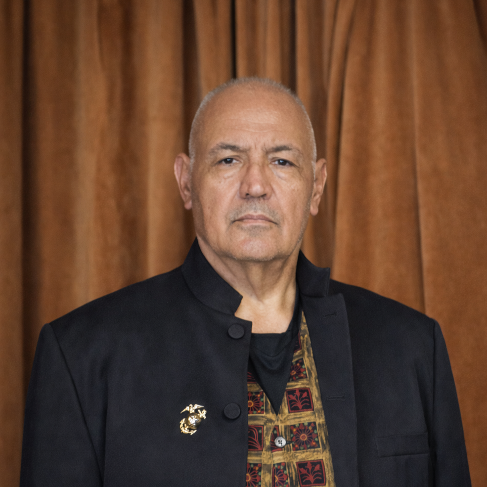 Foto retrato del Dr. Santiago Hidalgo